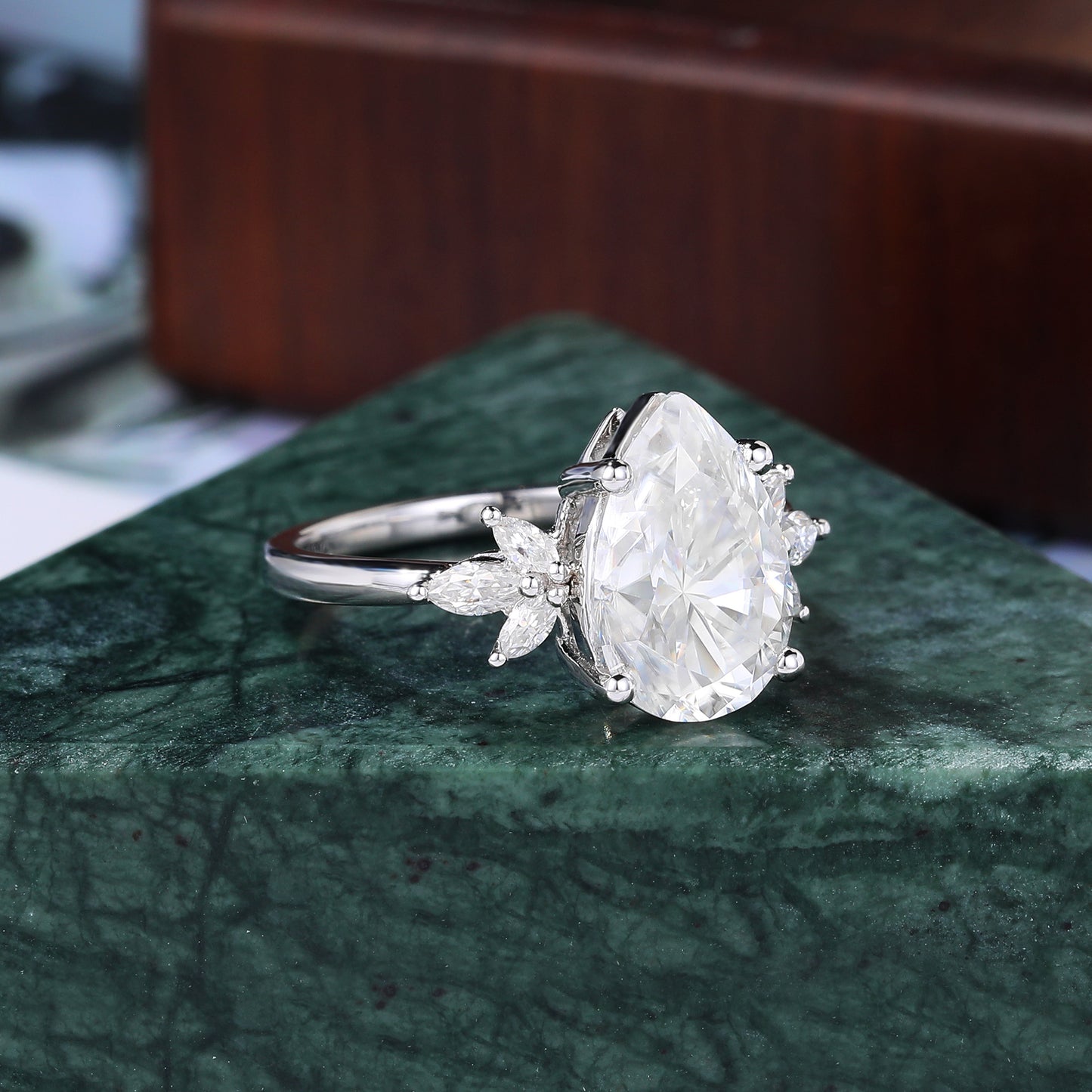 3.0ct Pear shape Lab grown diamond white gold engagement ring S925/10K/14k/18k gold , unique rose/yellow gold bridal ring .Anniversary Gift.