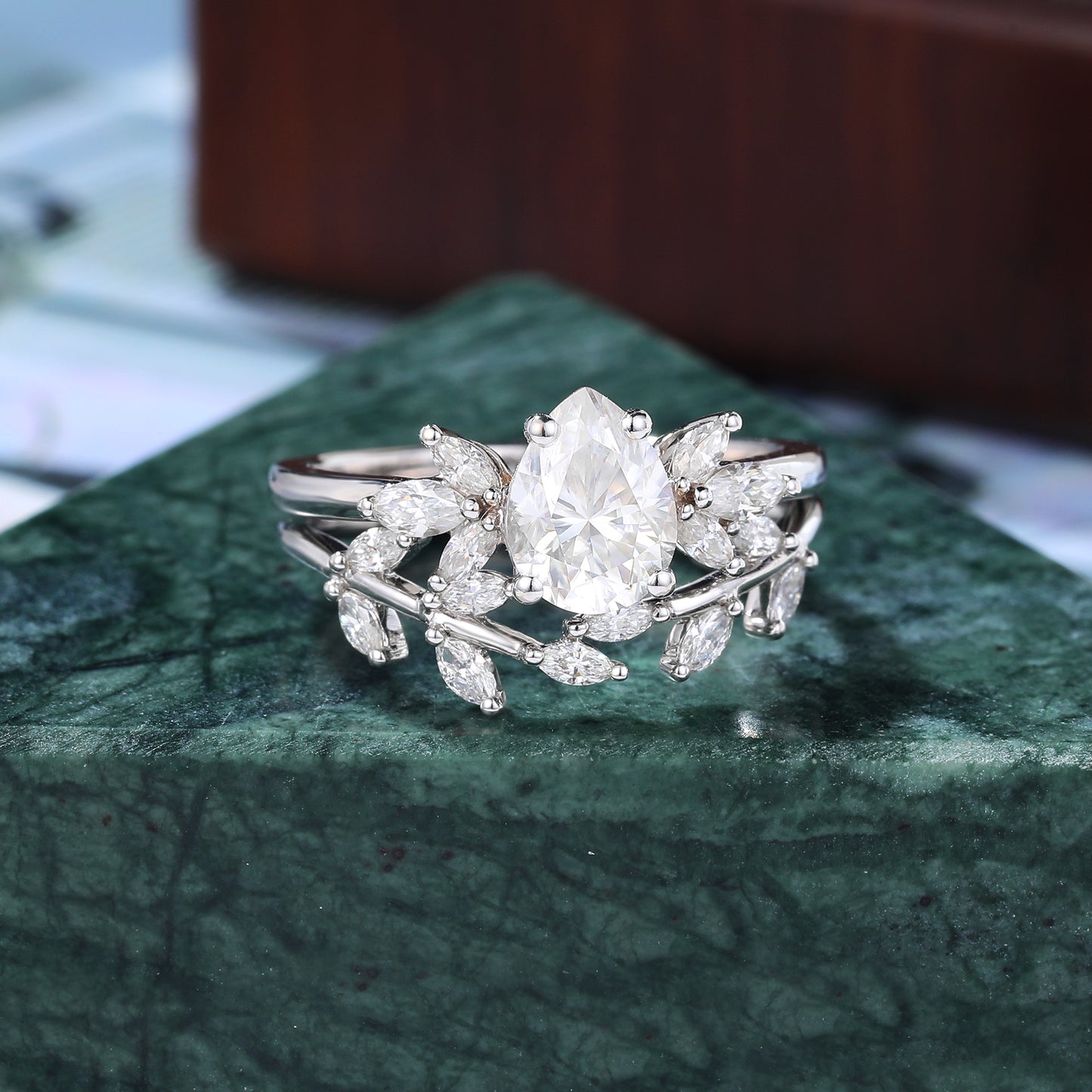Vintage Pear shape Moissanite Engagement Ring Set, Rose/white/yellow Gold Bridal Wedding band.S925/10k/14k/18k