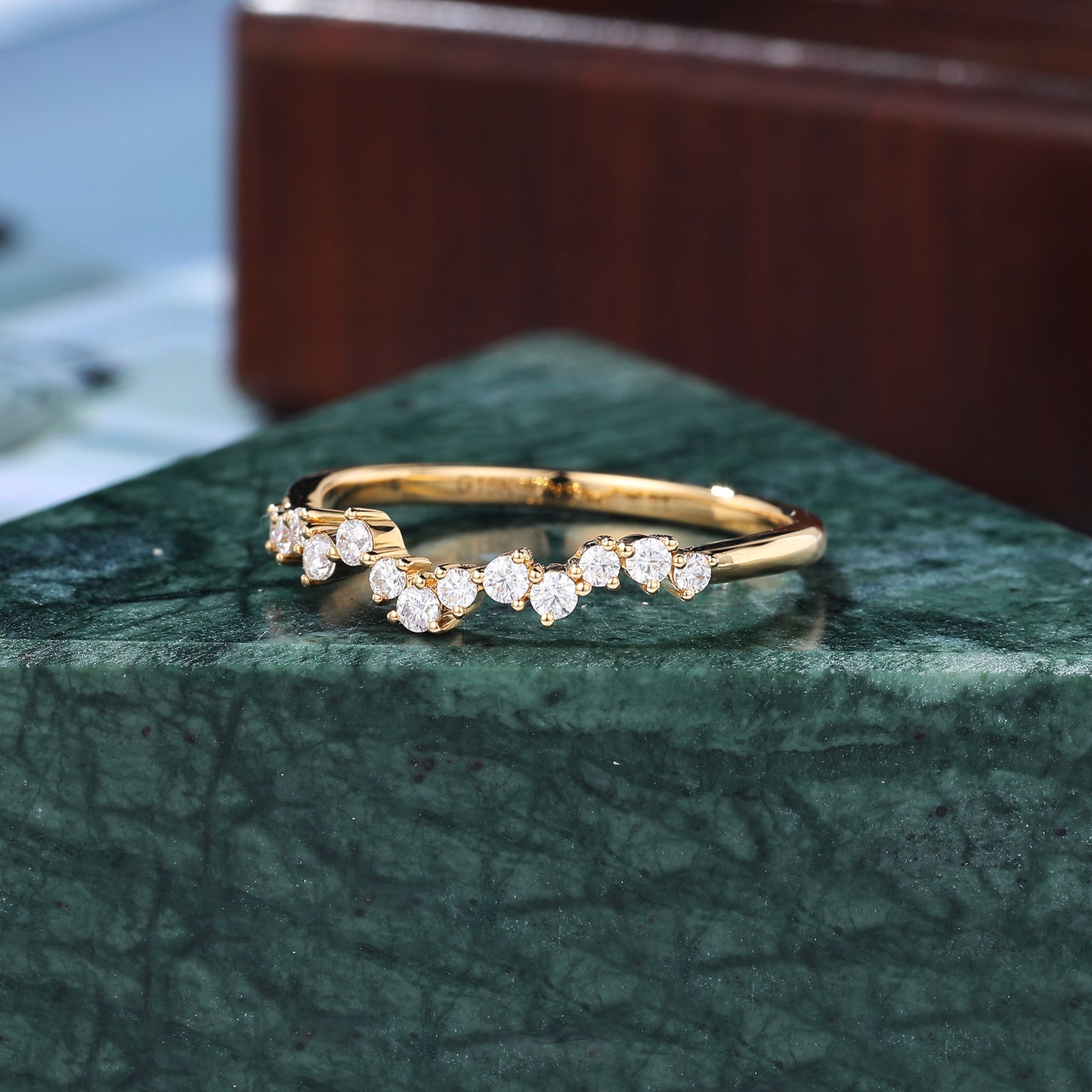 Women 10k/14k/18k rose gold white gold moissanite wedding band