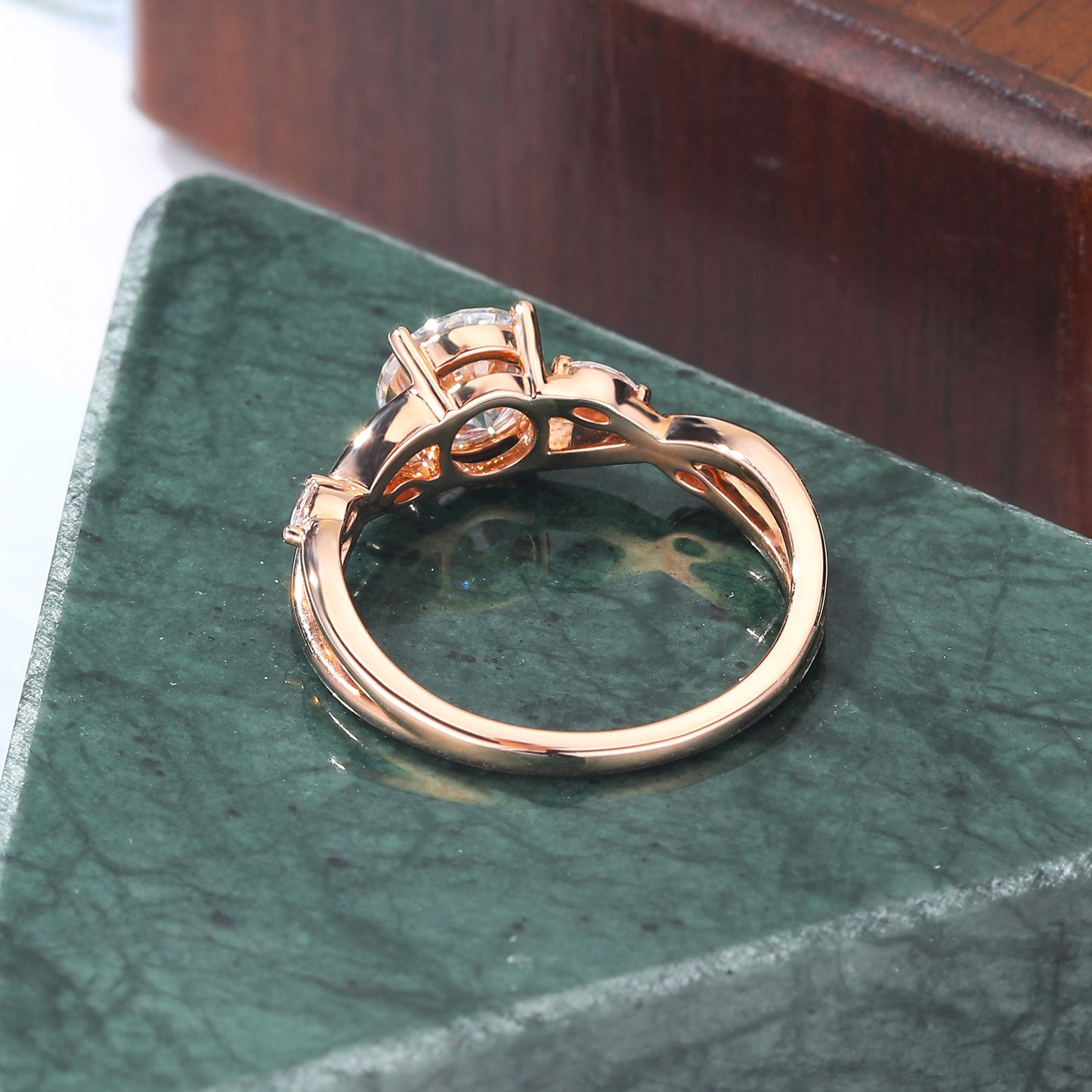 1.0CT Round cut moissanite rose gold engagement Ring. S925/10k/14k/18k.