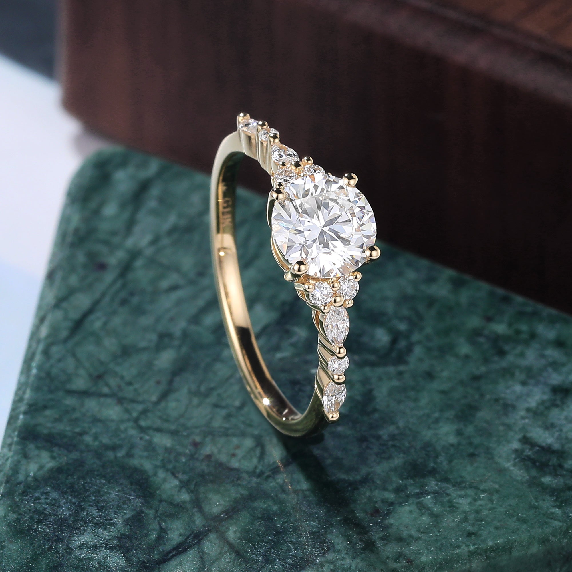 1.0ct Round cut Lab grown diamond rose gold engagement Ring.