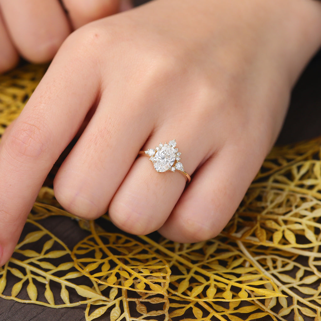 1.5ct Oval cut Lab grown diamond yellow gold engagement Ring.