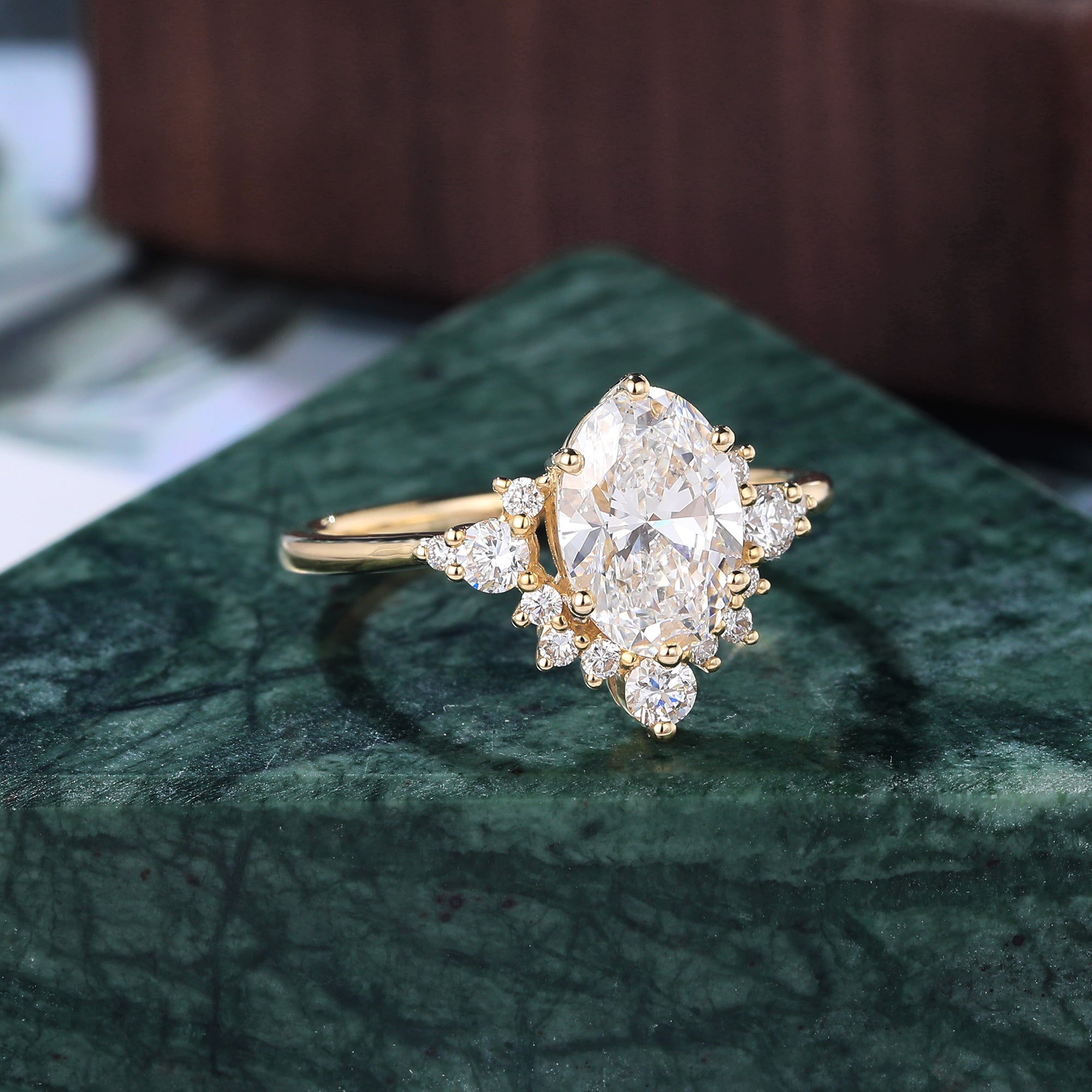 1.5ct Oval cut Lab grown diamond yellow gold engagement Ring.
