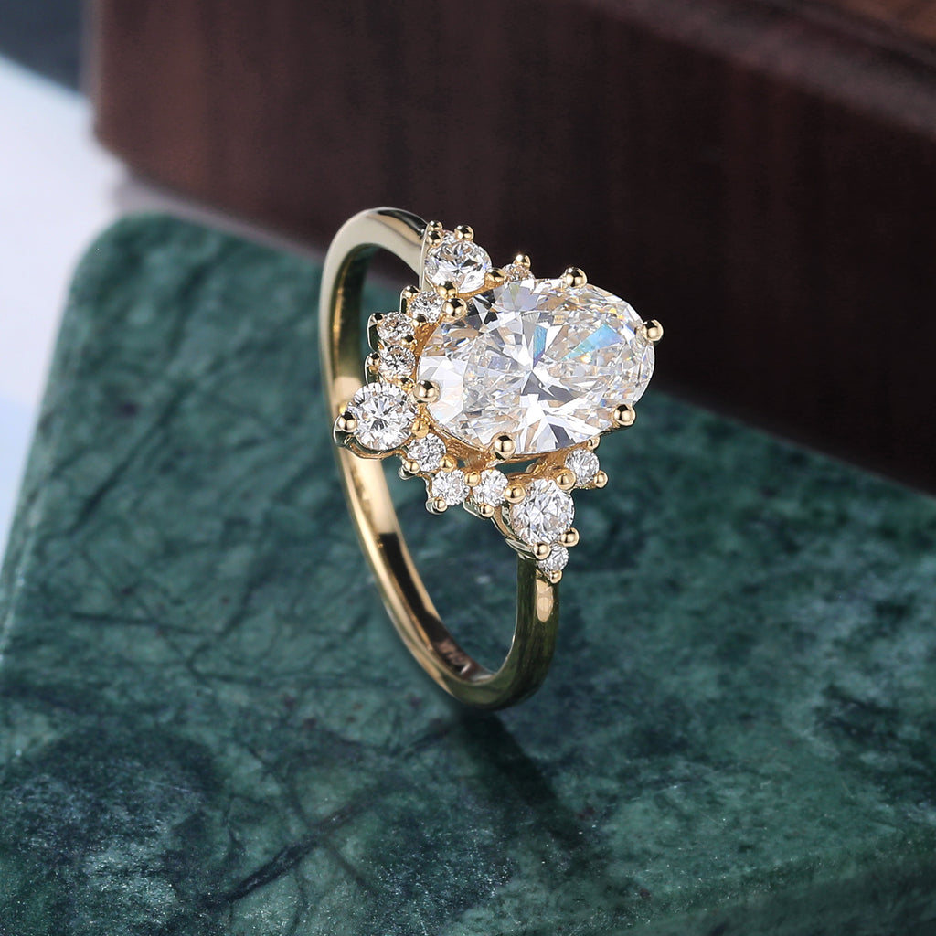 1.5ct Oval cut Lab grown diamond yellow gold engagement Ring.