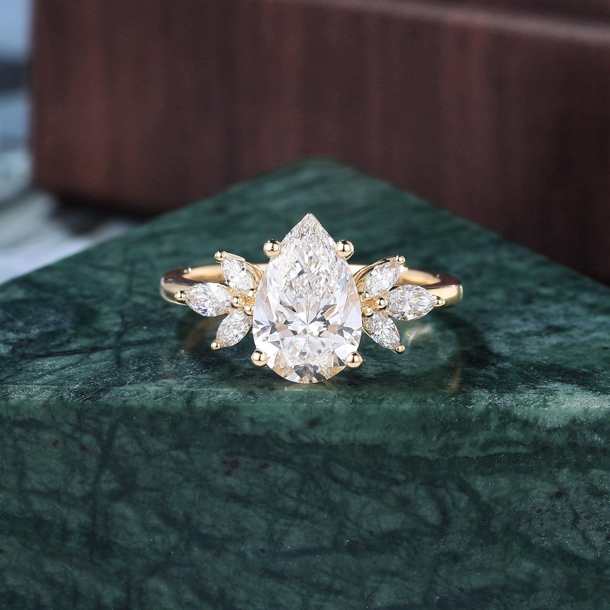 1.5CT Pear shape  Lab grown diamond rose gold engagement Ring.