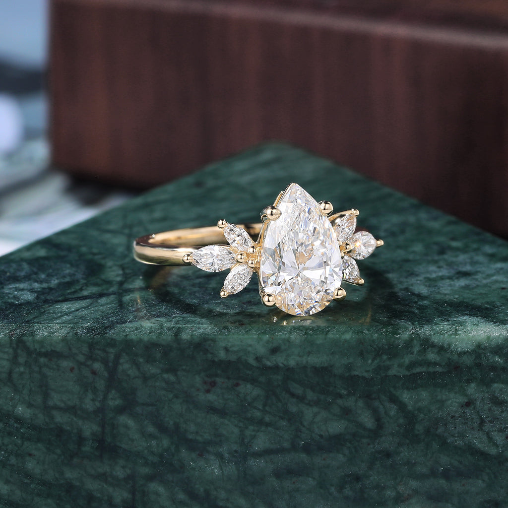 1.5CT Pear shape  Lab grown diamond rose gold engagement Ring.