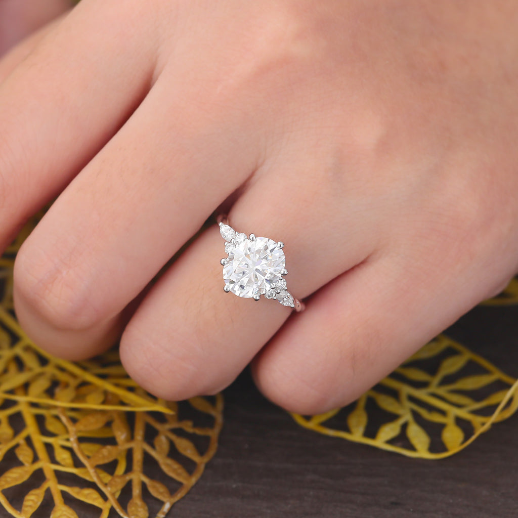 2.5CT Oval cut Lab grown Diamond white gold engagement ring S925/10K/14k/18k gold , unique rose/yellow gold bridal ring .Anniversary Gift.