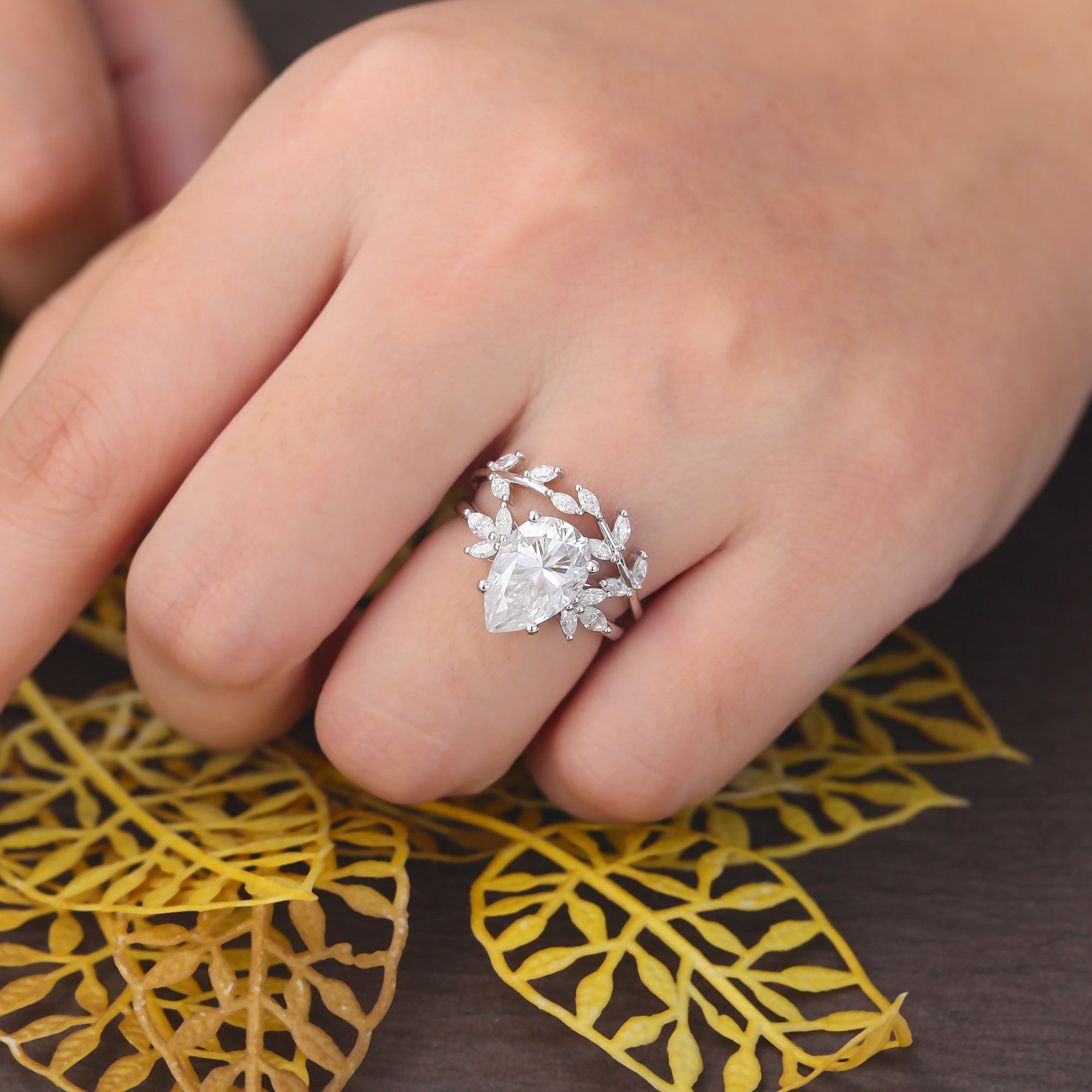 Vintage 3.0ct Pear shape Lab grown Diamond Engagement Ring Set,  Rose/white/yellow Gold Bridal Wedding band. 10k/14k/18k