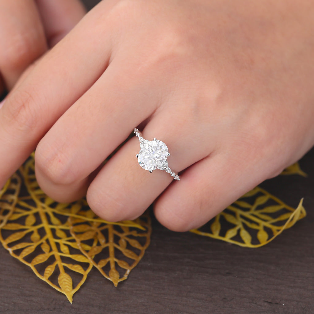 8*10mm Oval cut moissanite white gold engagement ring 925silver/10K/14k/18k gold , unique rose/yellow gold bridal ring .Anniversary Gift.