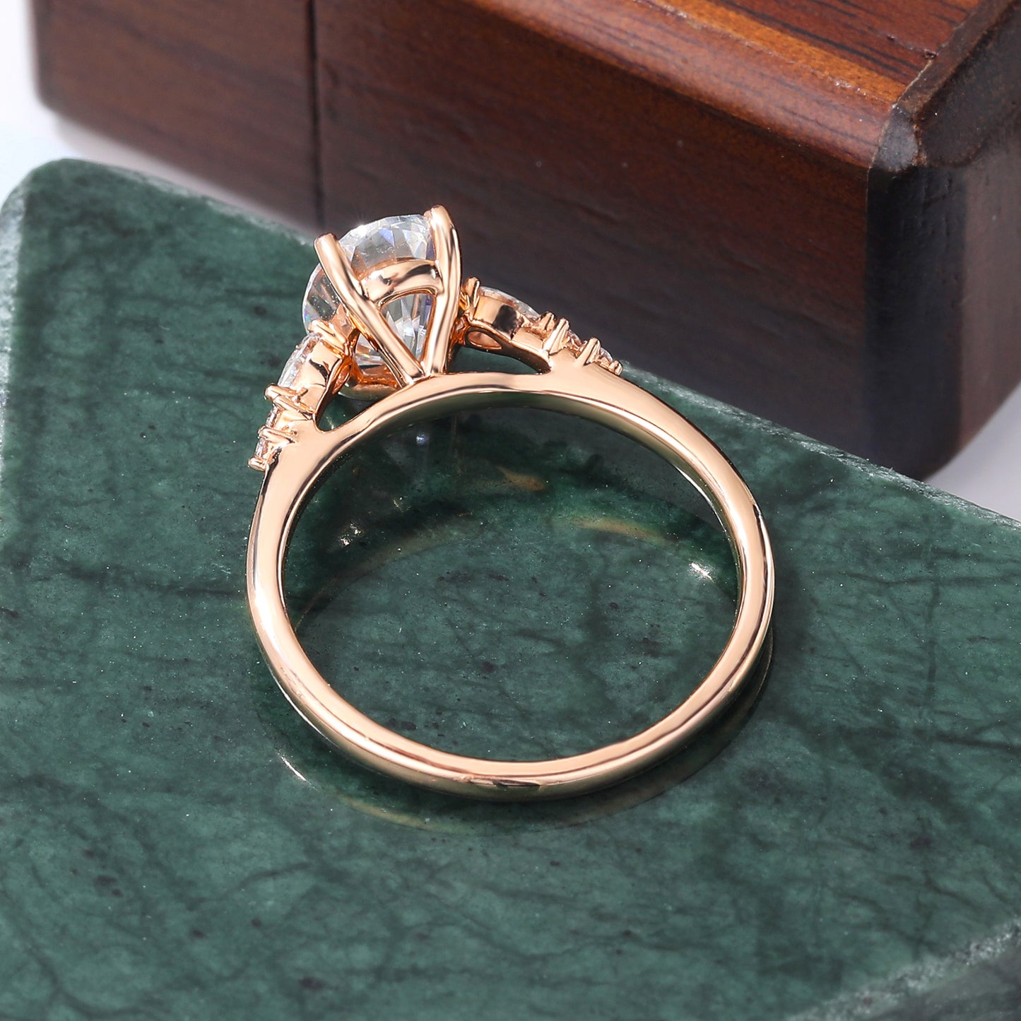 1.5ct Oval Lab grown Diamond engagement ring, Cluster rose gold  ring, anniversary gift 14/18k gold