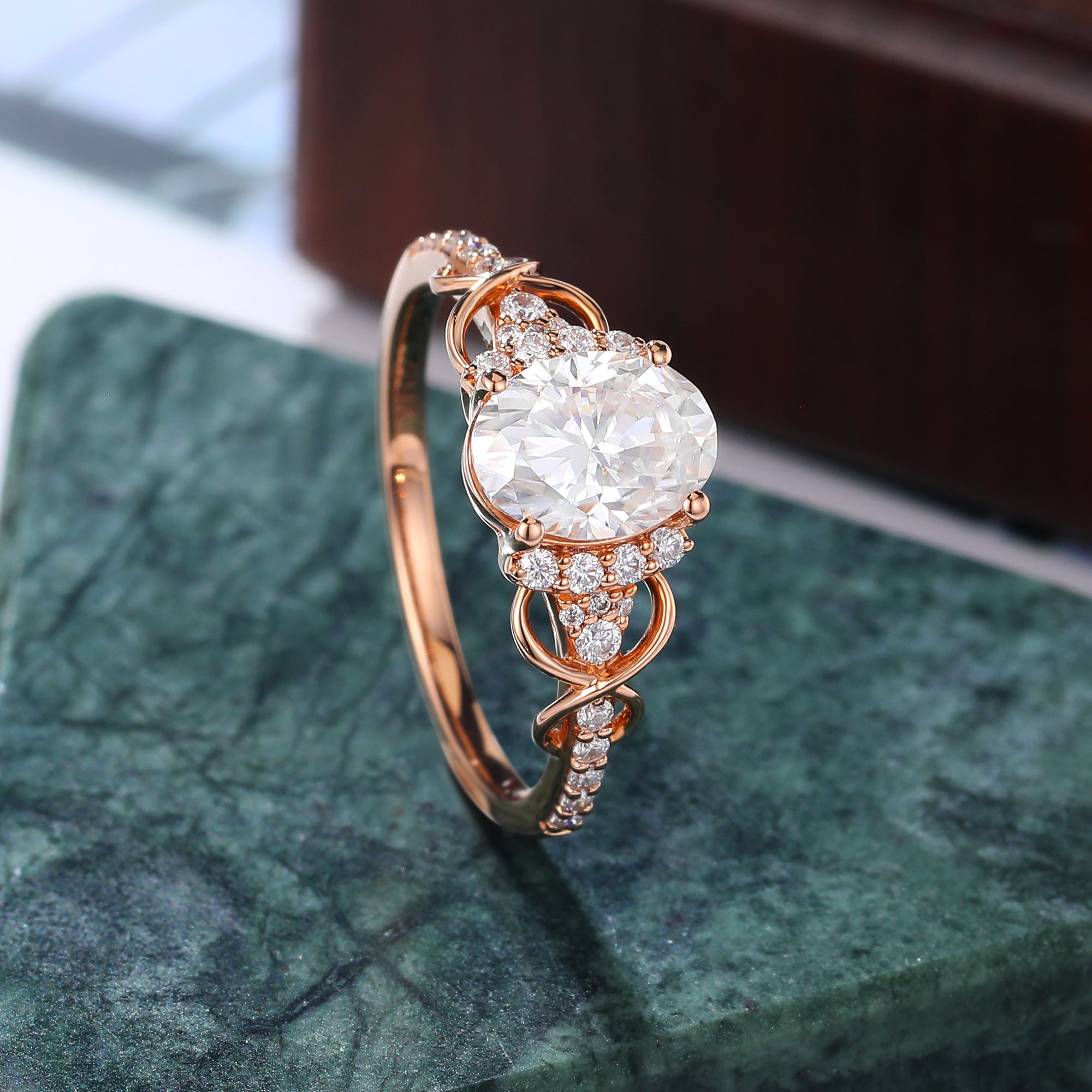 Oval Lab-grown Diamond engagement ring, Cluster rose/white/yellow gold ,S925/10K/14/18k gold.