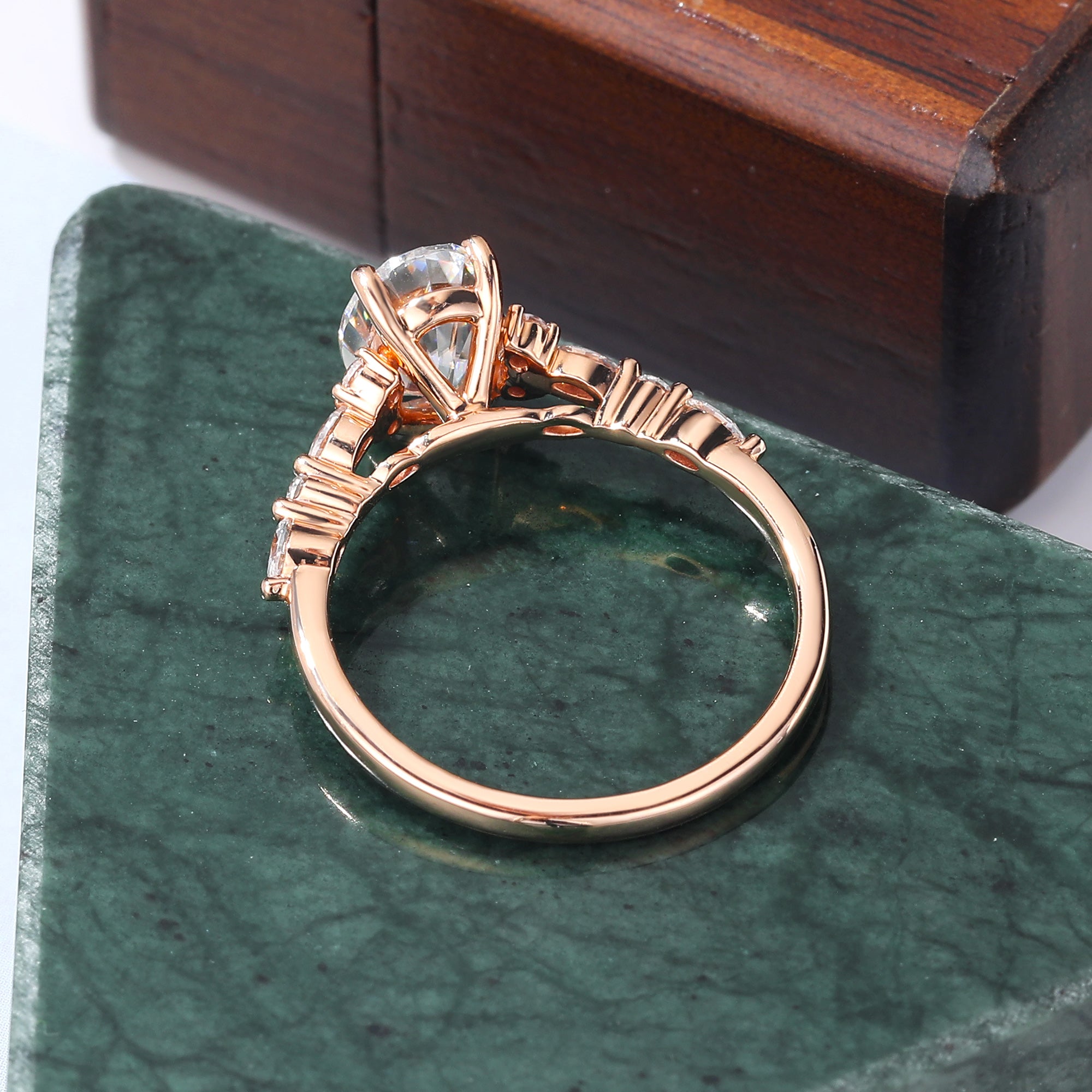 Oval moissanite engagement ring, Cluster rose/white/yellow gold, S925/10k/14/18k gold.