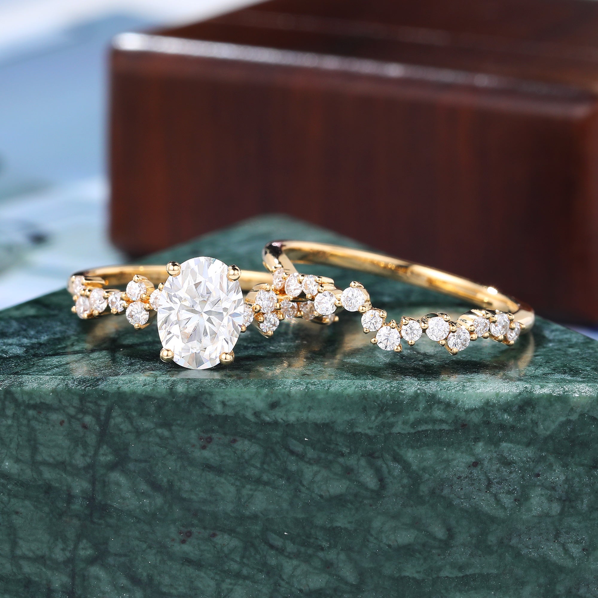 Unique Vintage Oval cut Moissanite Engagement Ring for women  Cluster ring Rose white/yellow/Gold Bridal Wedding ring set