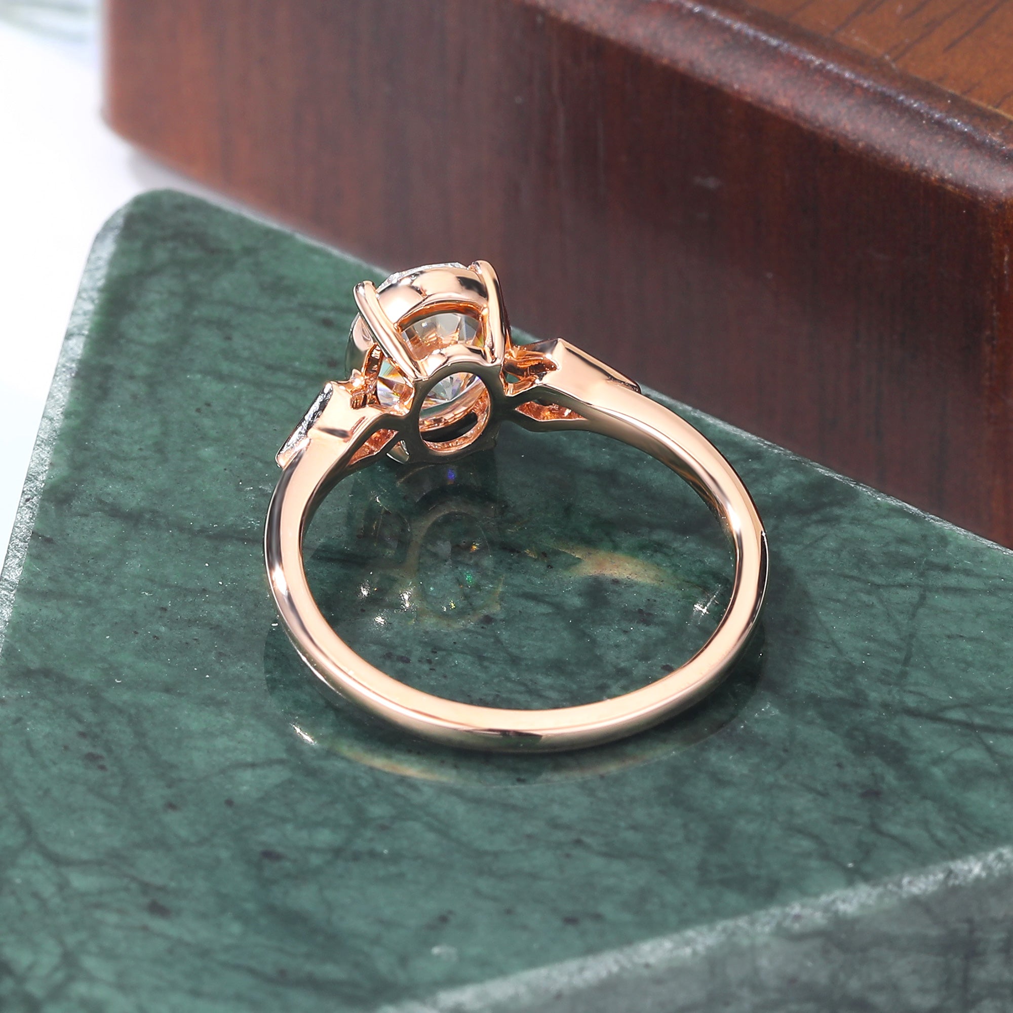 1.15ct Oval cut Lab grown diamond rose gold engagement Ring.