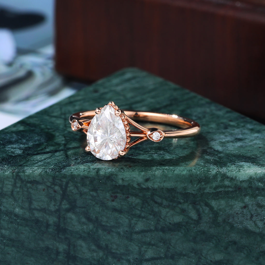 Pear shape  Lab grown diamond rose gold engagement Ring.