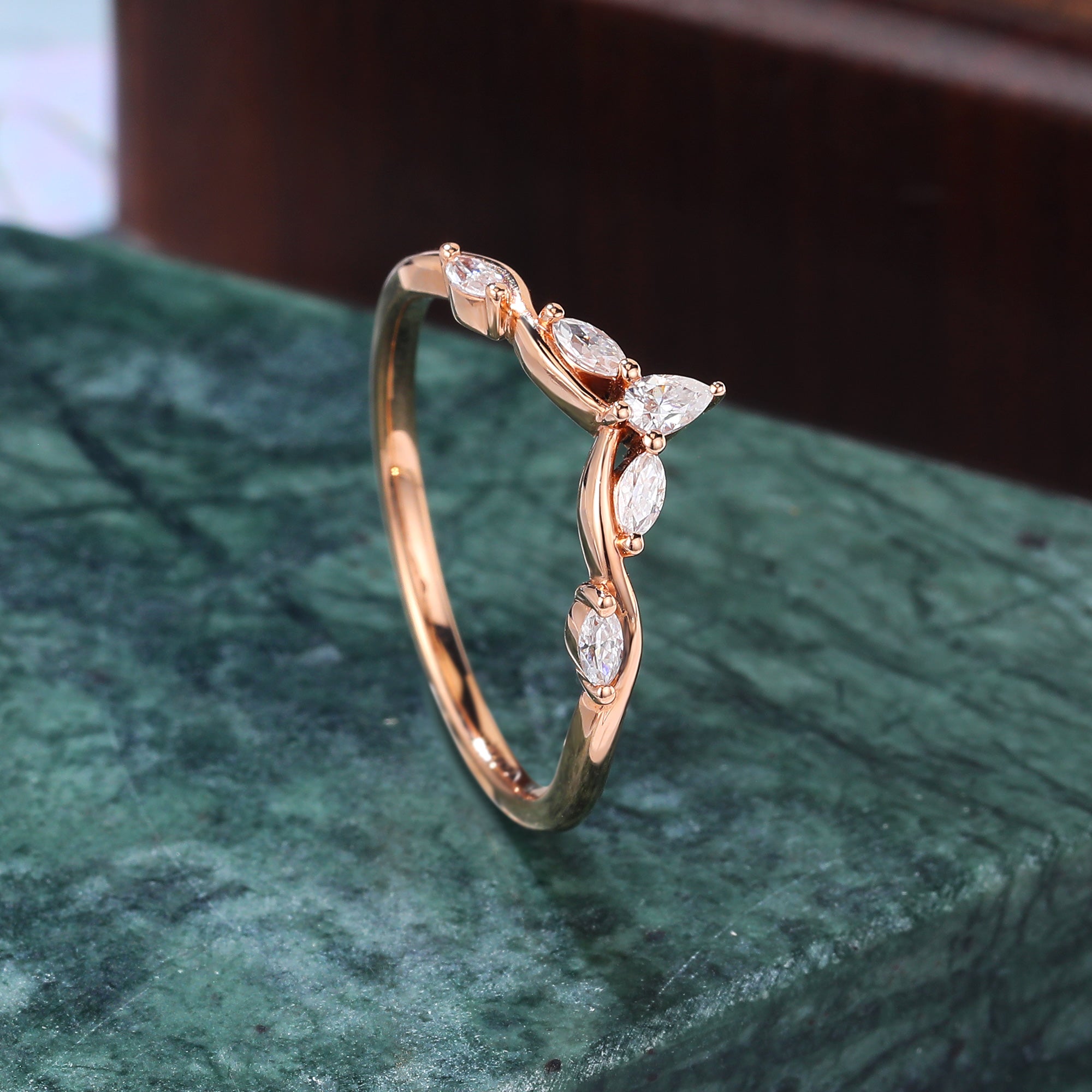 Pear shape diamond wedding band.10k/14k/18k/s925 rose gold white gold yellow gold bridal ring.