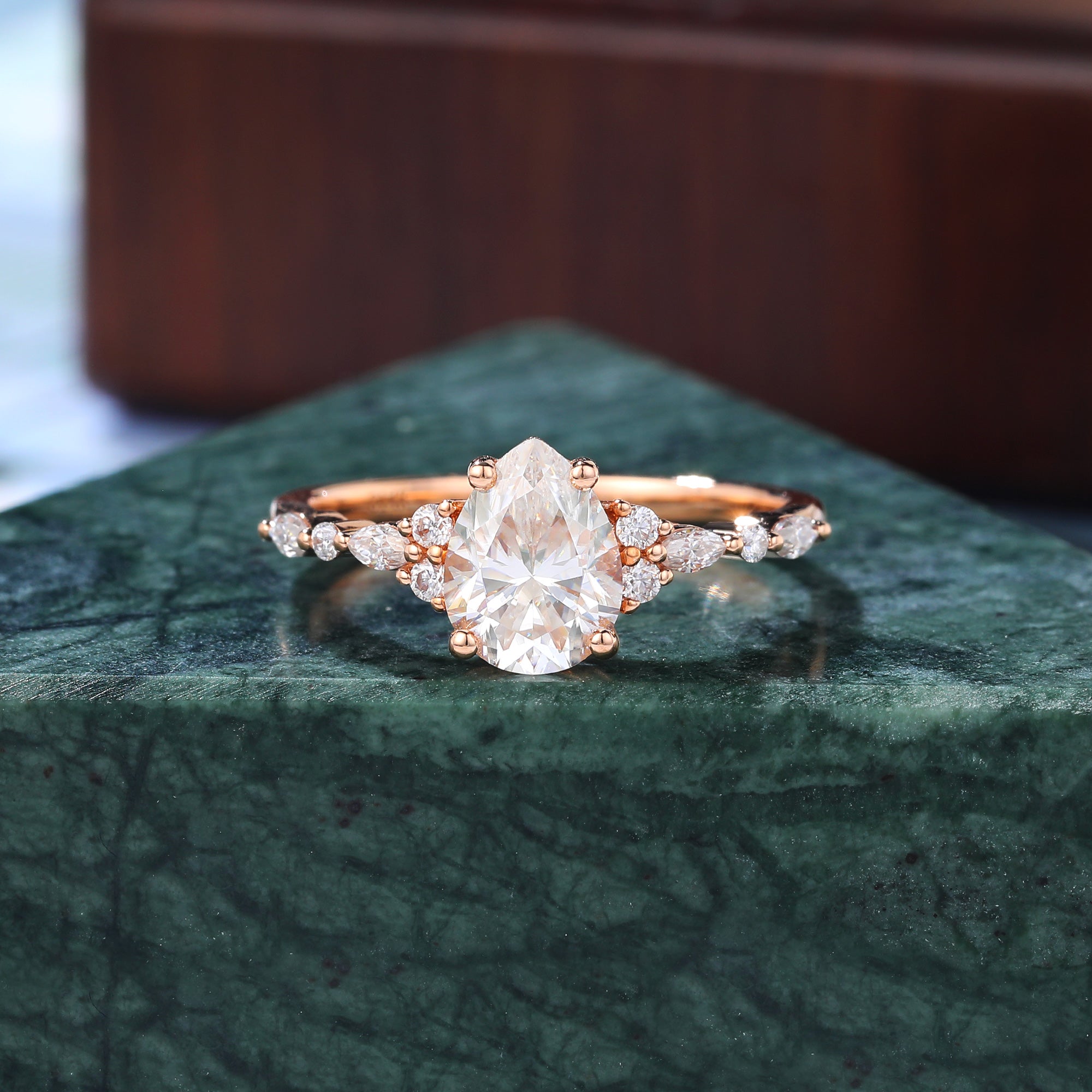 Pear shape Lab-grown Diamond rose gold engagement ring,10k/14k/18k gold.