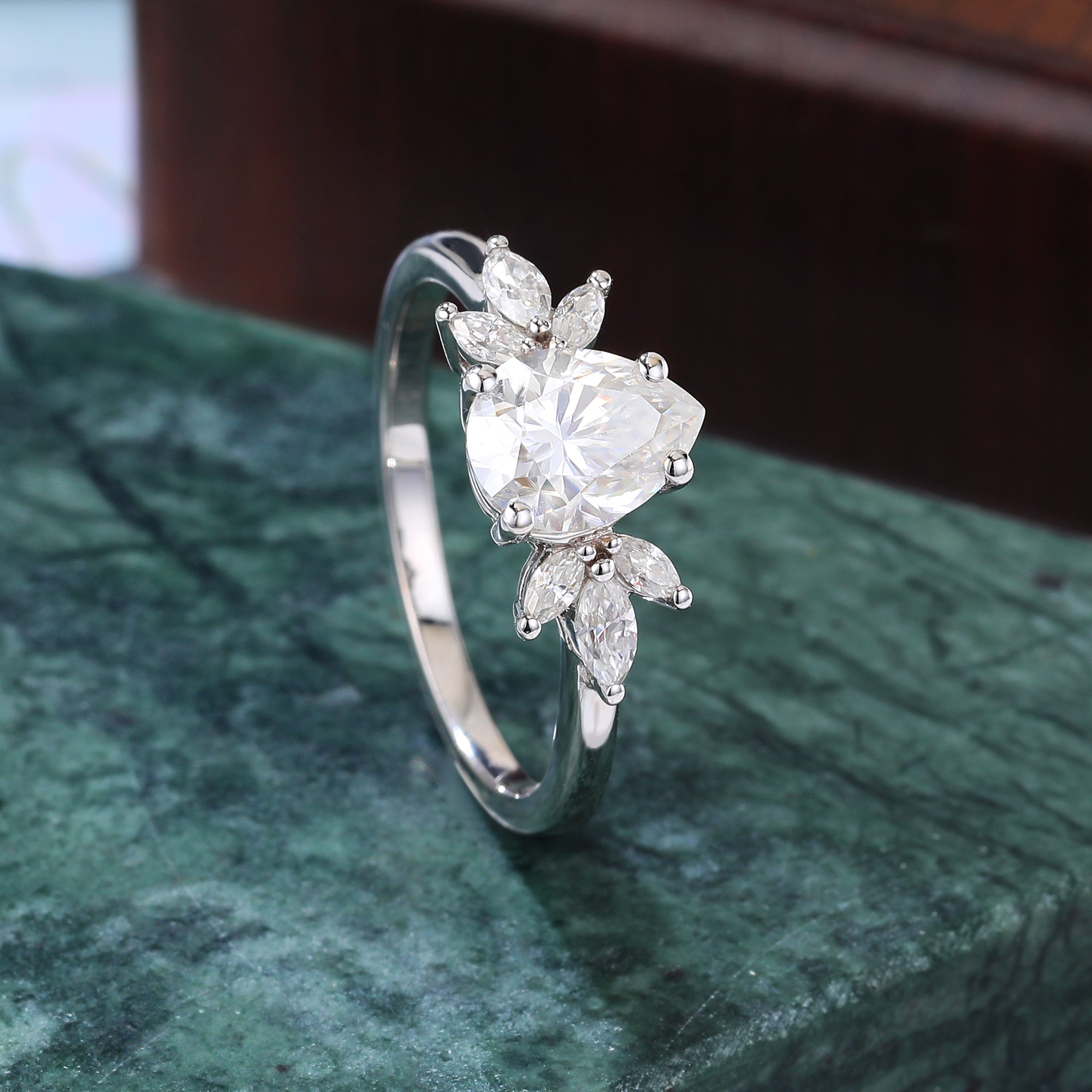 Pear shape Lab grown diamond engagement ring, unique rose gold/white gold/yellow gold Bridal ring. S925/10K/14K/18K gold.