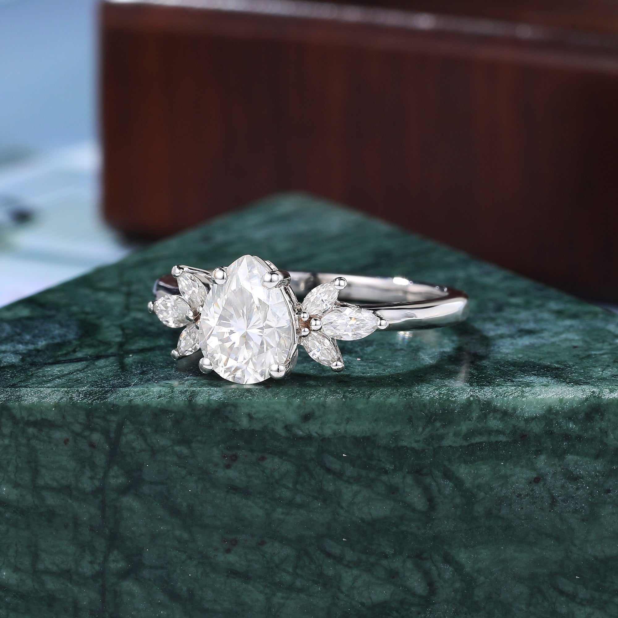 Pear shape Lab grown diamond engagement ring, unique rose gold/white gold/yellow gold Bridal ring. S925/10K/14K/18K gold.