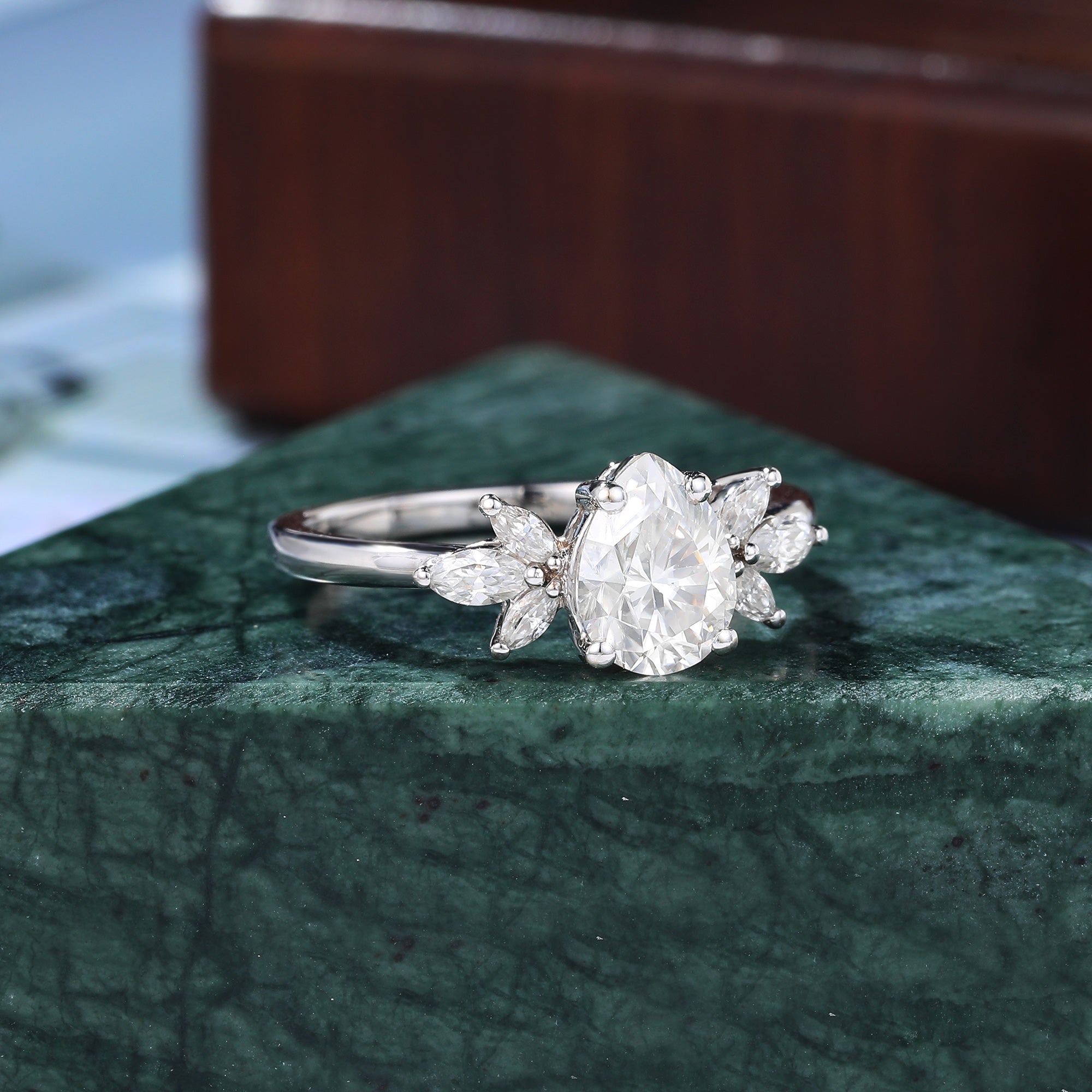 Pear shape Lab grown diamond engagement ring, unique rose gold/white gold/yellow gold Bridal ring. S925/10K/14K/18K gold.