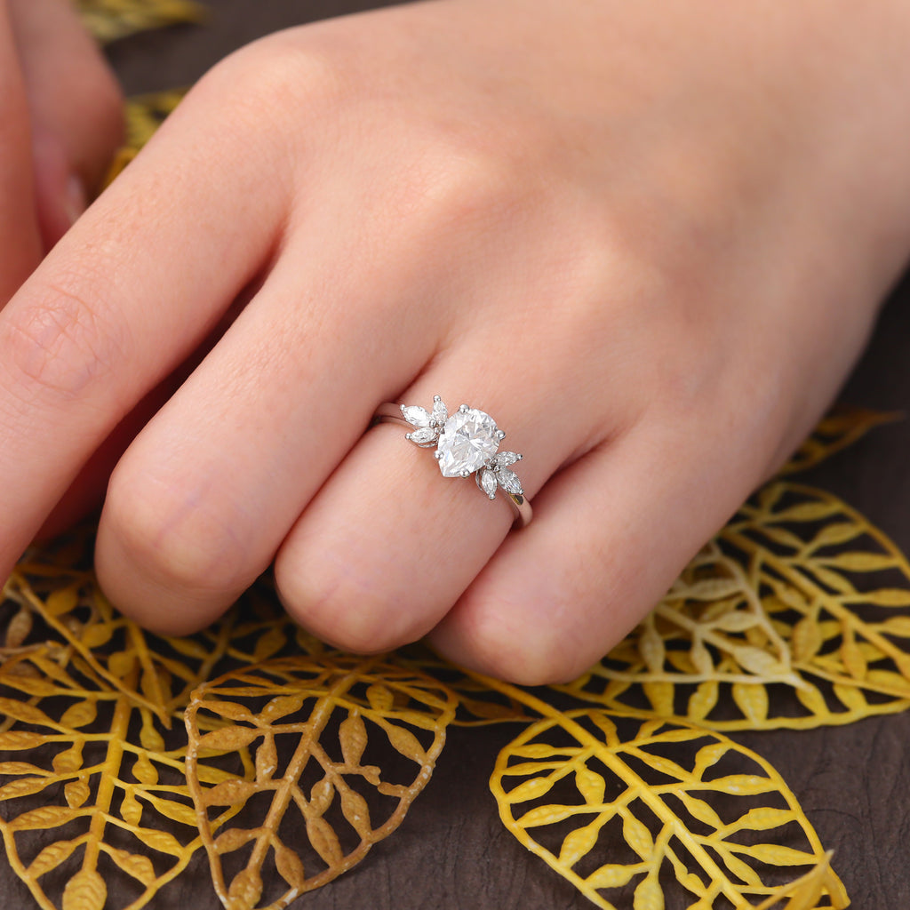 Pear shape Lab grown diamond engagement ring, unique rose gold/white gold/yellow gold Bridal ring. S925/10K/14K/18K gold.