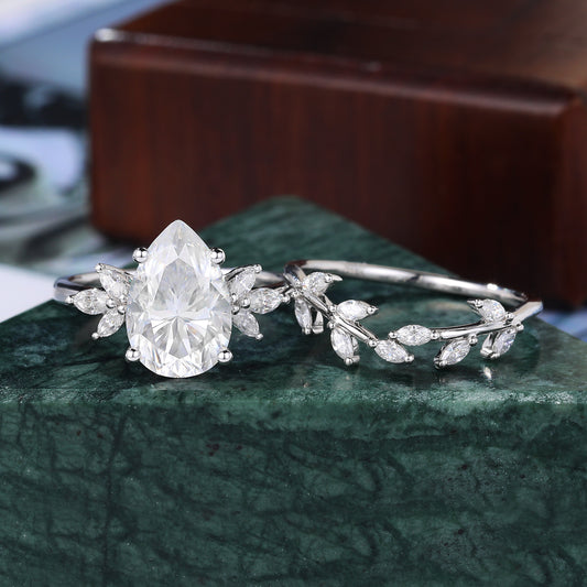 Vintage Moissanite Engagement Ring Set, 3.2ct Pear shape Lab grown Diamond Cluster Rose/white/yellow Gold Bridal Wedding band
