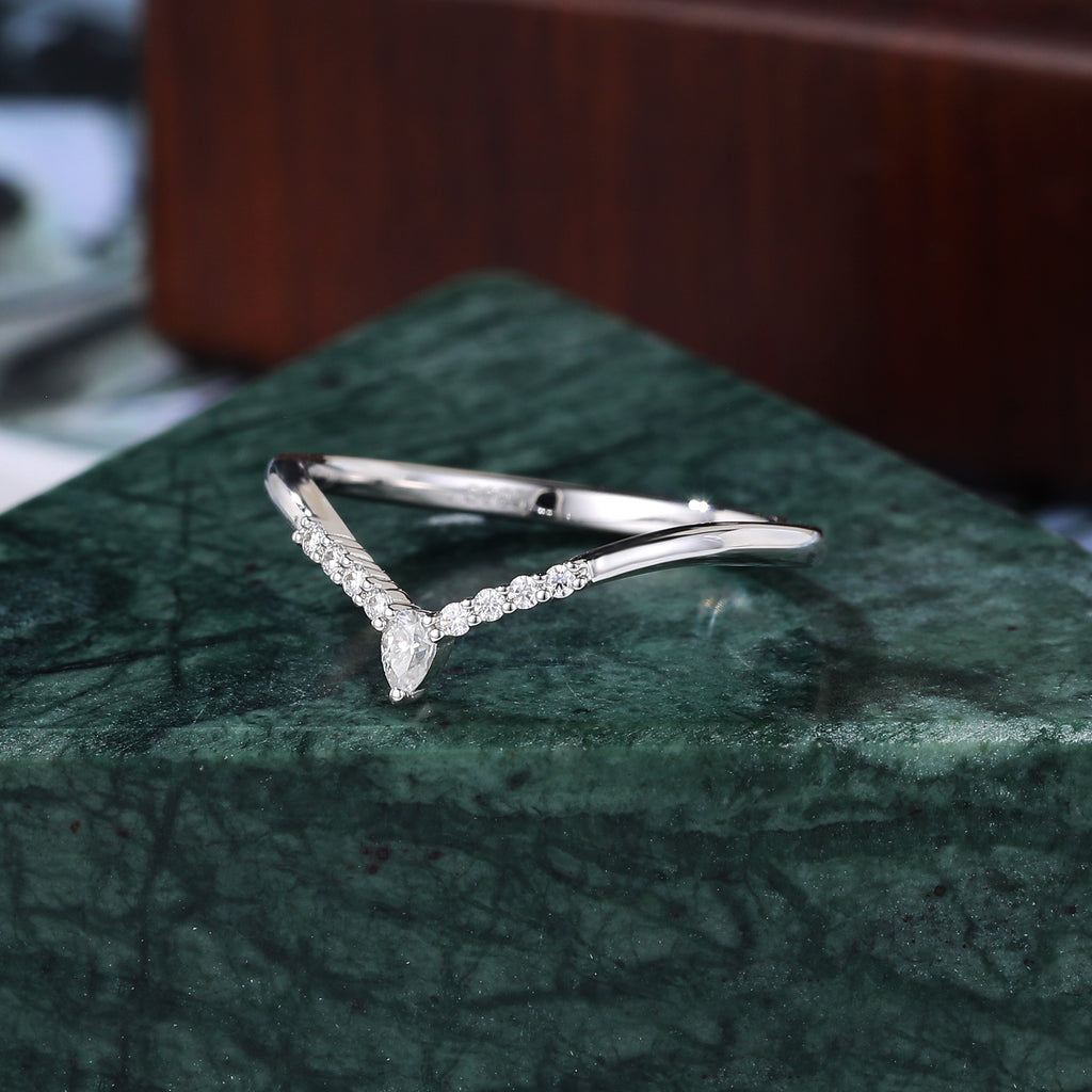 Curved white gold  Lab grown Diamond wedding band. Curved S925/10k/14k/18k , rose /white /yellow gold ring.