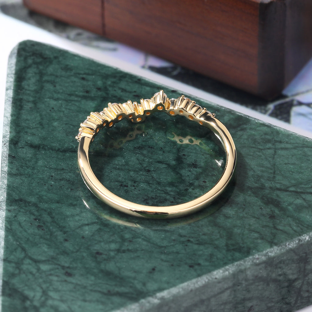 Women 10k/14k/18k rose gold white gold moissanite wedding band