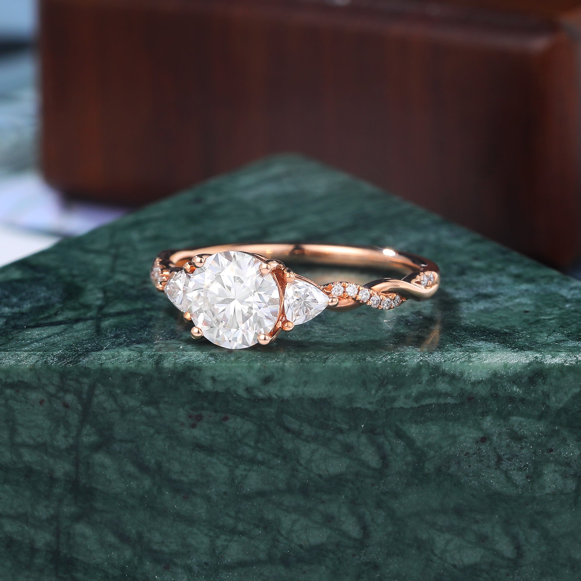 1.0ct Round cut Lab grown diamond rose gold engagement Ring.