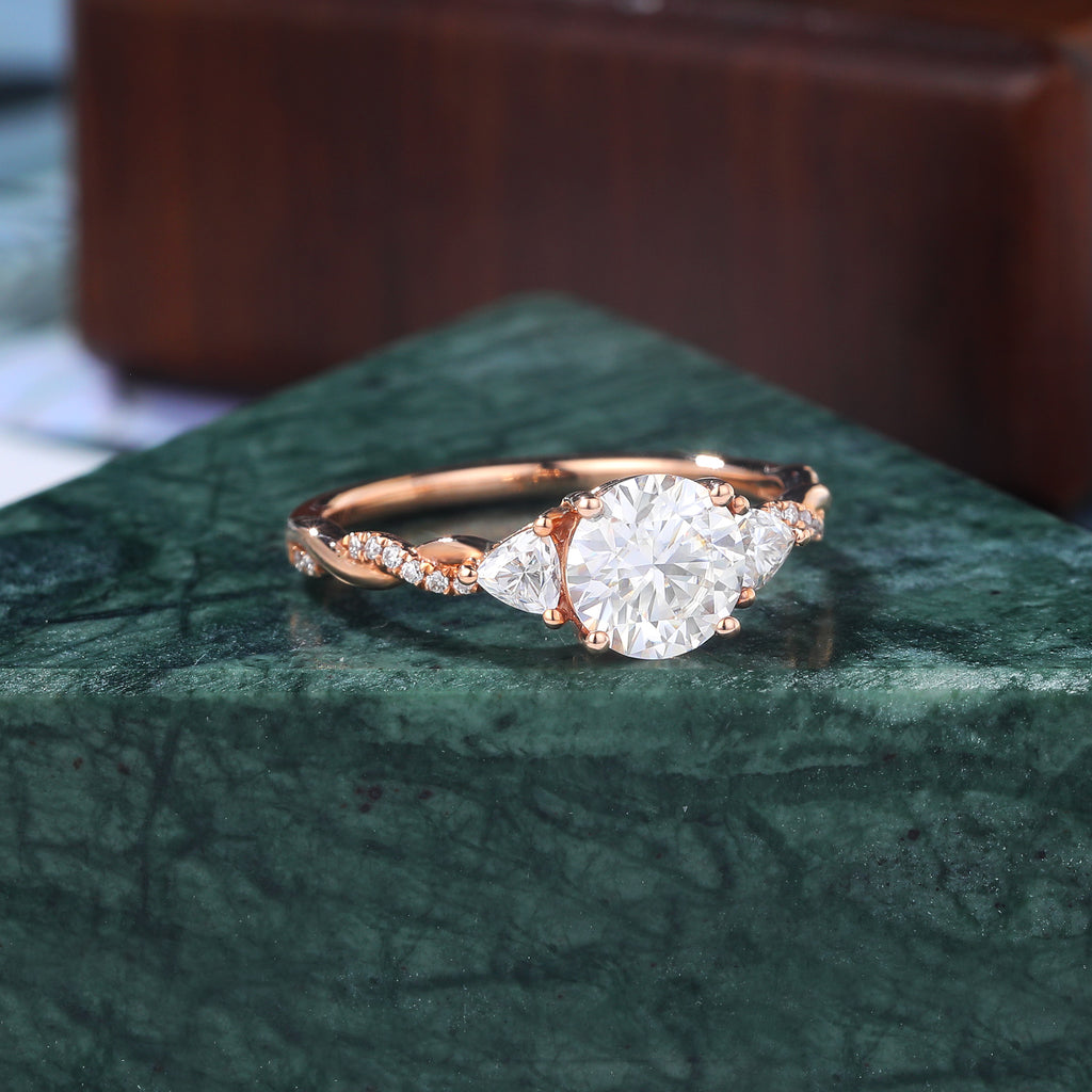 1.0ct Round cut Lab grown diamond rose gold engagement Ring.