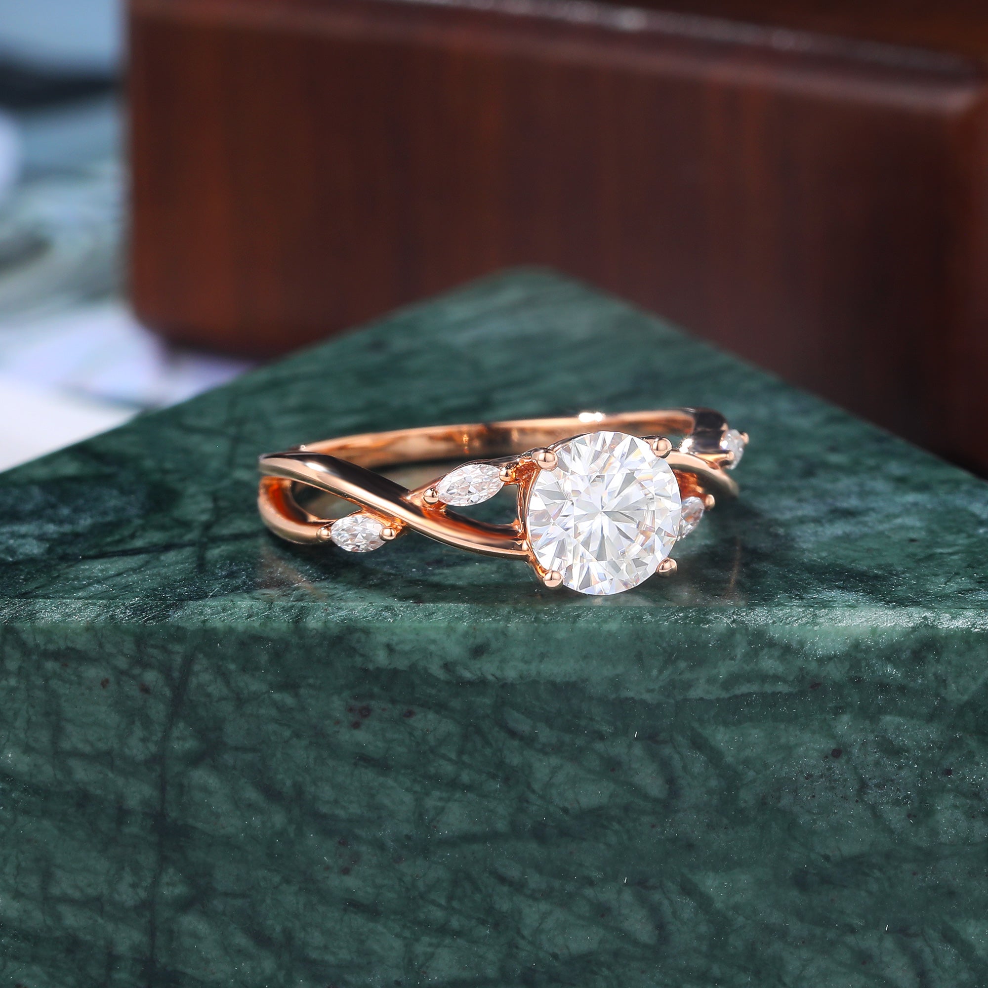 1.0ct Round cut Lab grown diamond rose gold engagement Ring.