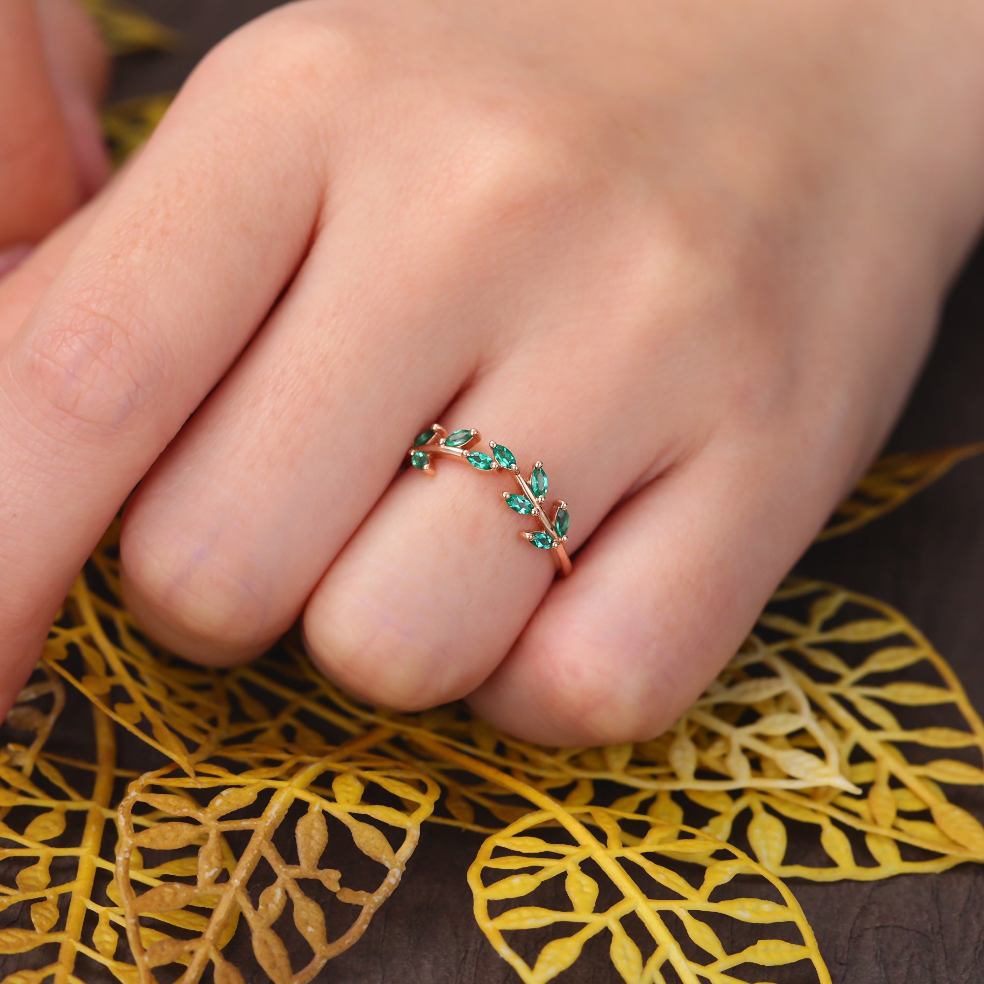 Rose gold wedding band women Lab emerald wedding ring 10k/14k/18k