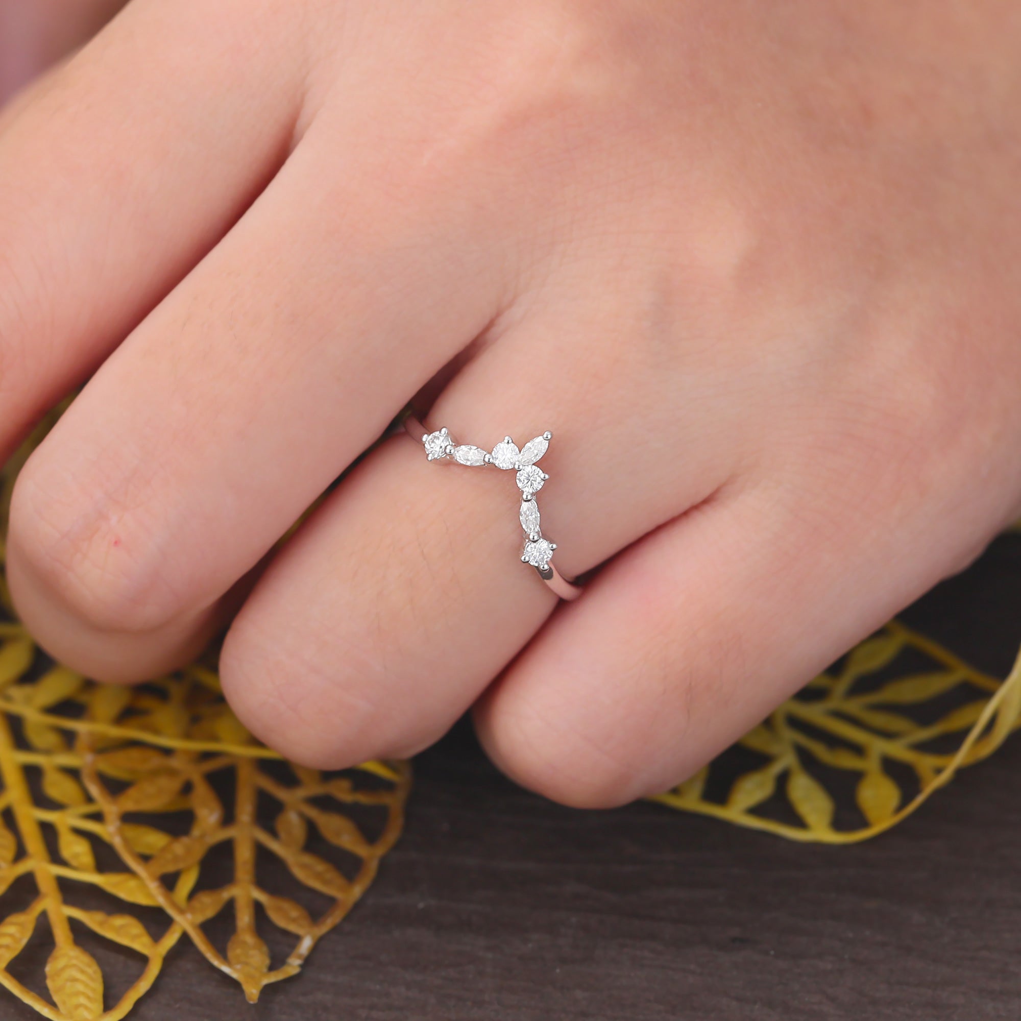 Curved white gold Lab-grown Diamond wedding band , 10k/14k/18k rose gold yellow gold