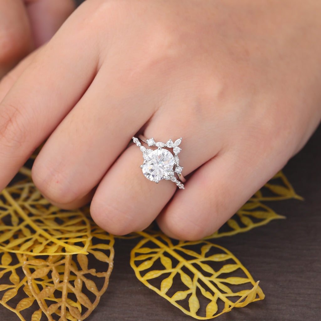 Oval cut Moissanite white gold Engagement Ring Set, Cluster  Rose/white/yellow Gold Bridal Wedding band Unique ring