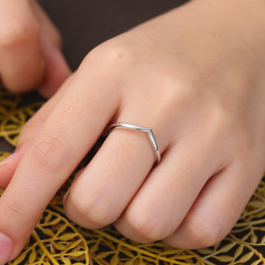 Curved white gold  wedding band. S925/10k/14k/18k gold.  rose gold/white gold/yellow gold ring.